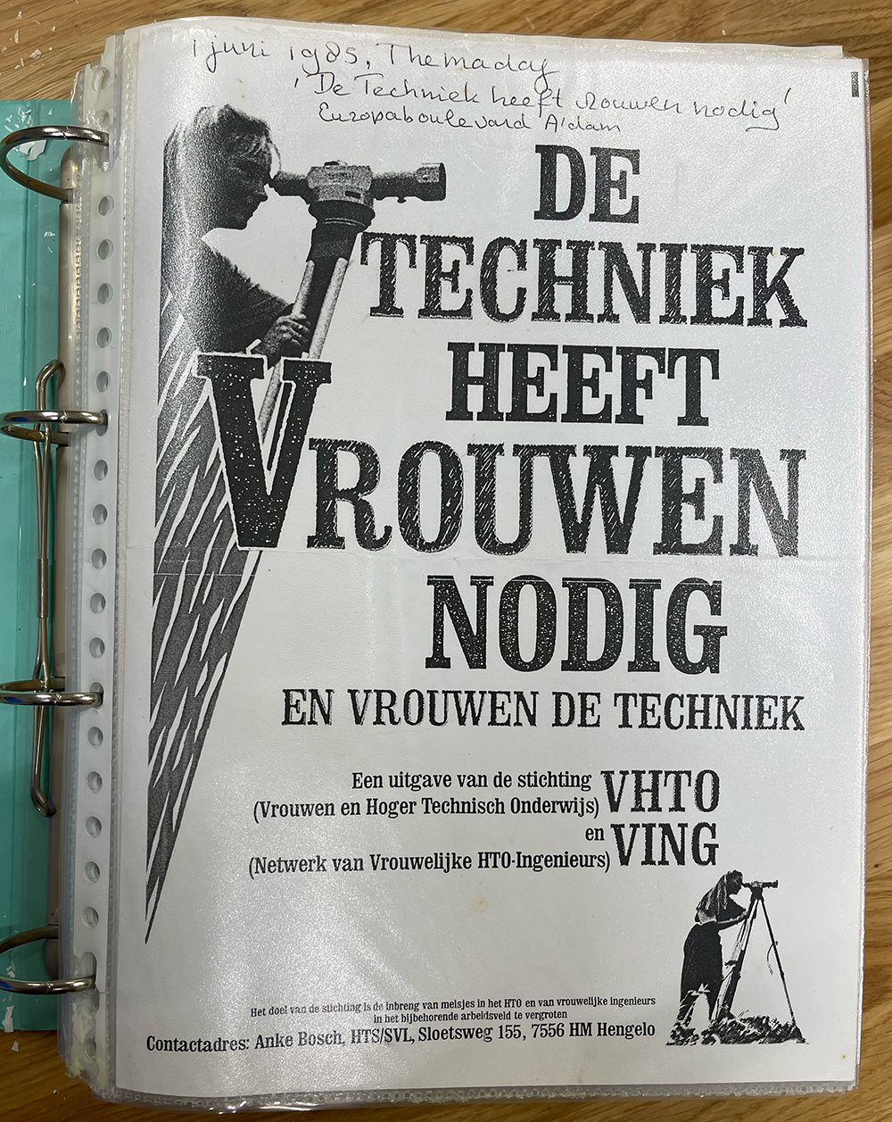 Poster uit 1985.